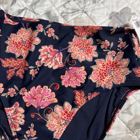 Floral High-Waisted Old Navy Bikini Bottom S - Picture 2 of 7